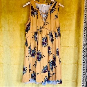 UMGEE tunic top blouse dress babydoll style. Floral lace up front medium